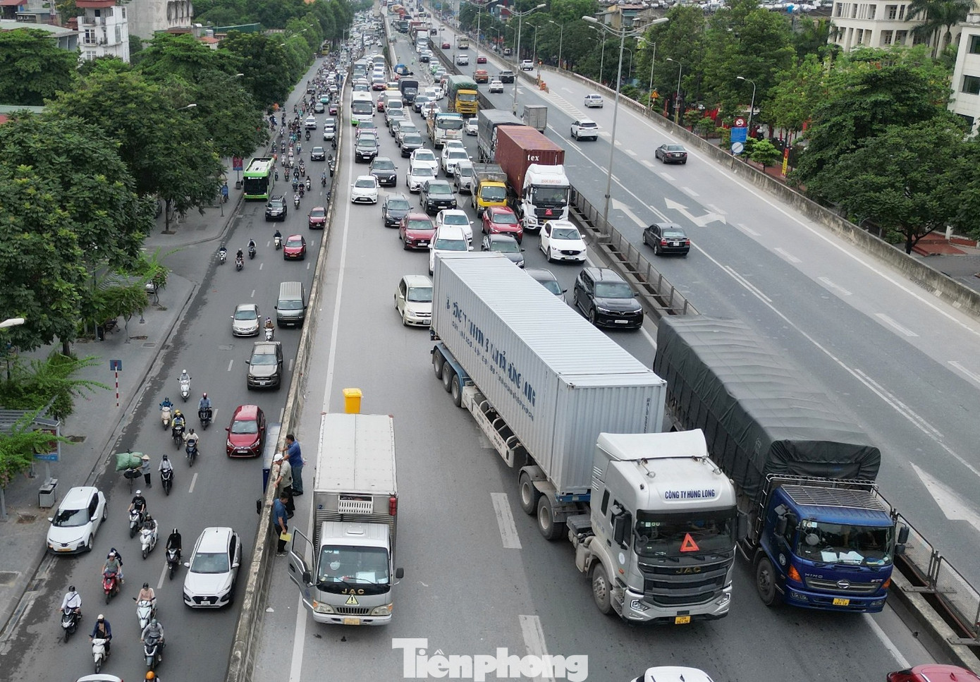Thực trạng giao thông đường trên cao Vành đai 3 chuẩn bị cấm theo giờ đối với xe tải - Ảnh 6