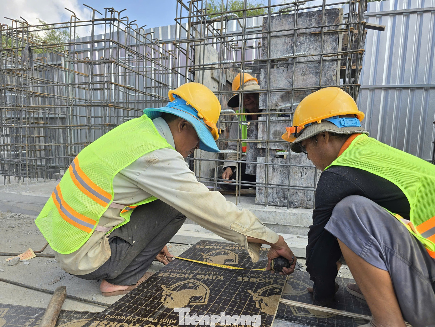 Bên trong công trường nâng cấp quốc lộ tính dư hơn 3.000 tỷ đồng ở Cần Thơ - Ảnh 18