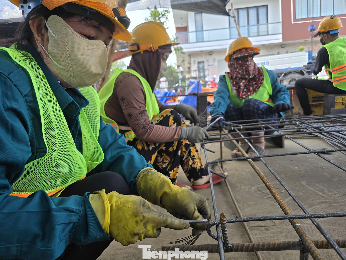 Bên trong công trường nâng cấp quốc lộ tính dư hơn 3.000 tỷ đồng ở Cần Thơ - Ảnh 15