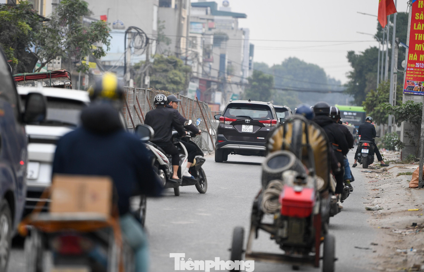 Tuyến đường Tố Hữu thi công gần 10 năm chưa xong - Ảnh 3