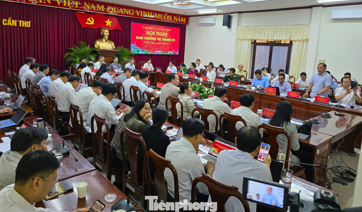 Lo ngại Cần Thơ rơi vào 'trung tâm trên danh nghĩa' - Ảnh 1