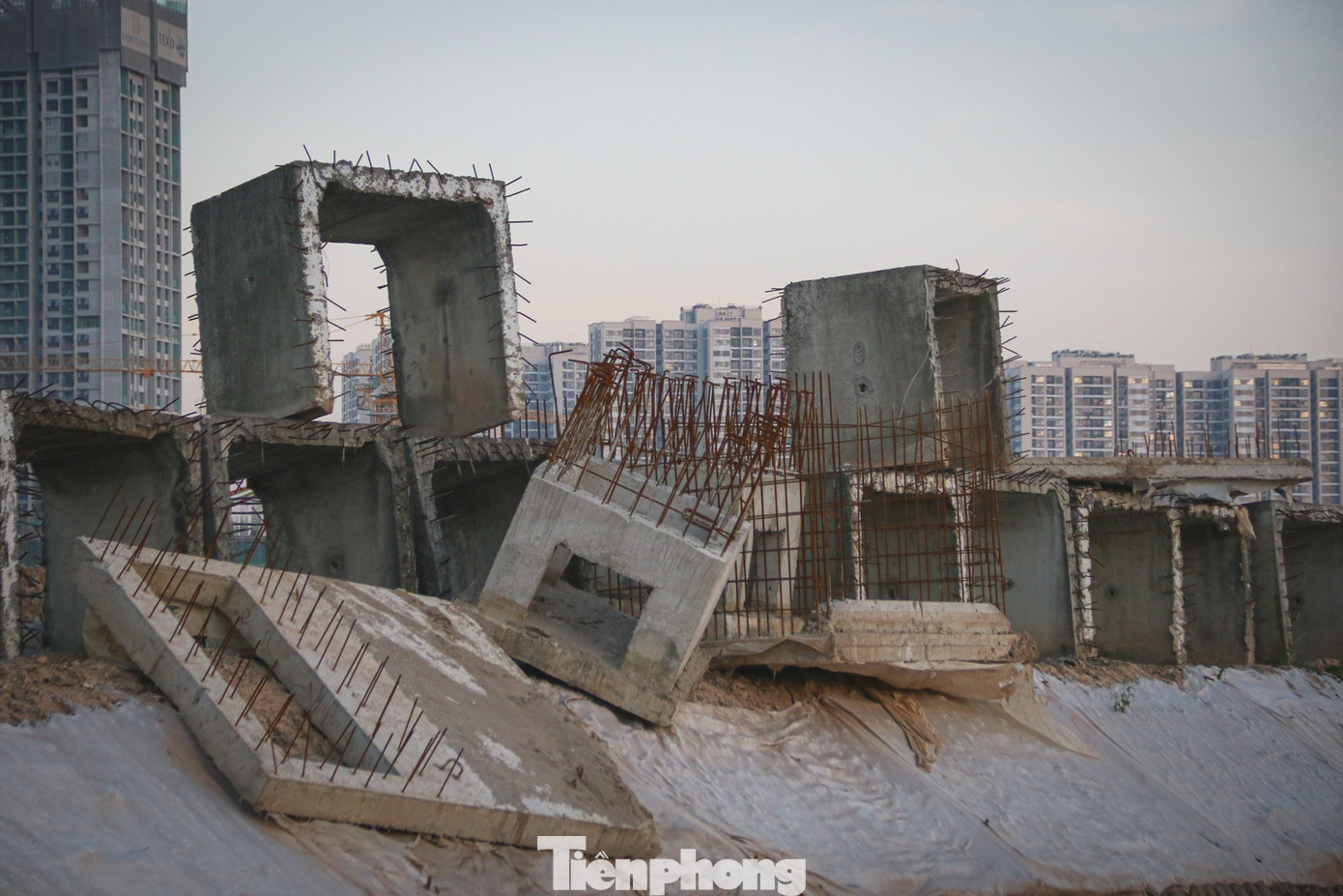 Công trường Vành đai 3,5 nhộn nhịp, dự án bước vào giai đoạn nước rút - Ảnh 8