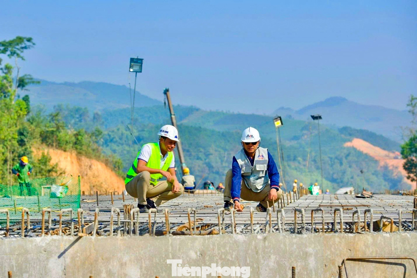 Cao tốc Hữu Nghị - Chi Lăng chạy đua đến cột mốc ngày khánh thành - Ảnh 3