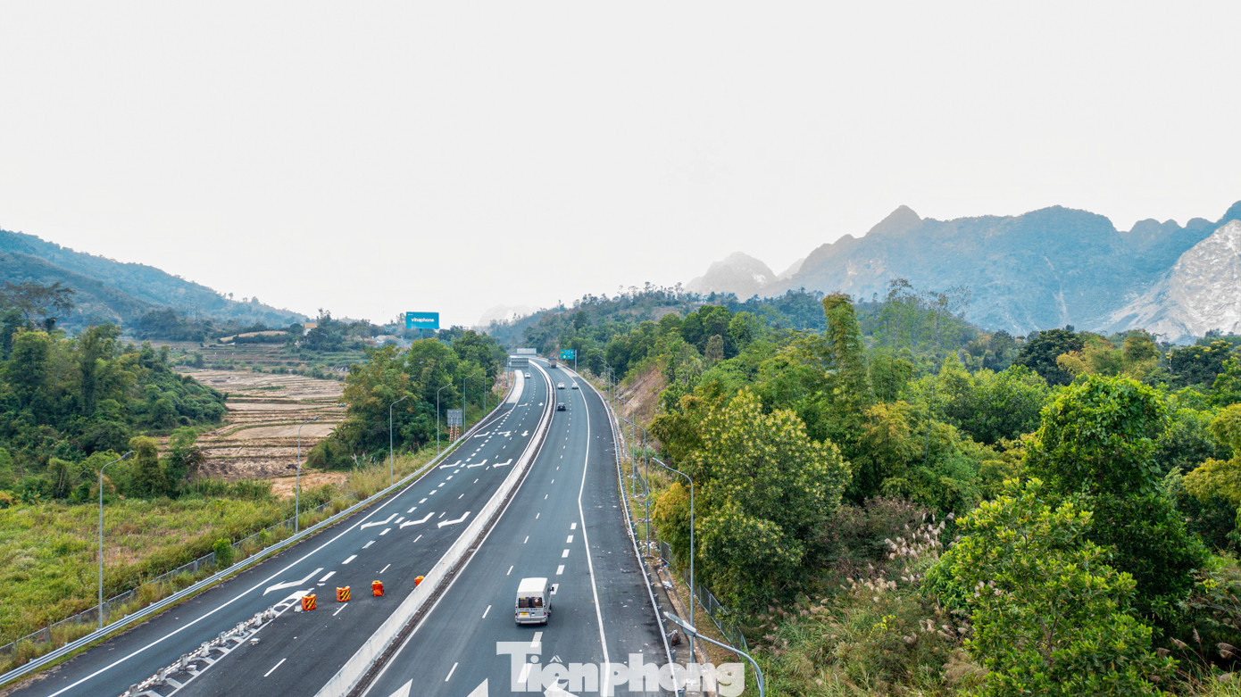 Cao tốc Hữu Nghị - Chi Lăng chạy đua đến cột mốc ngày khánh thành - Ảnh 2