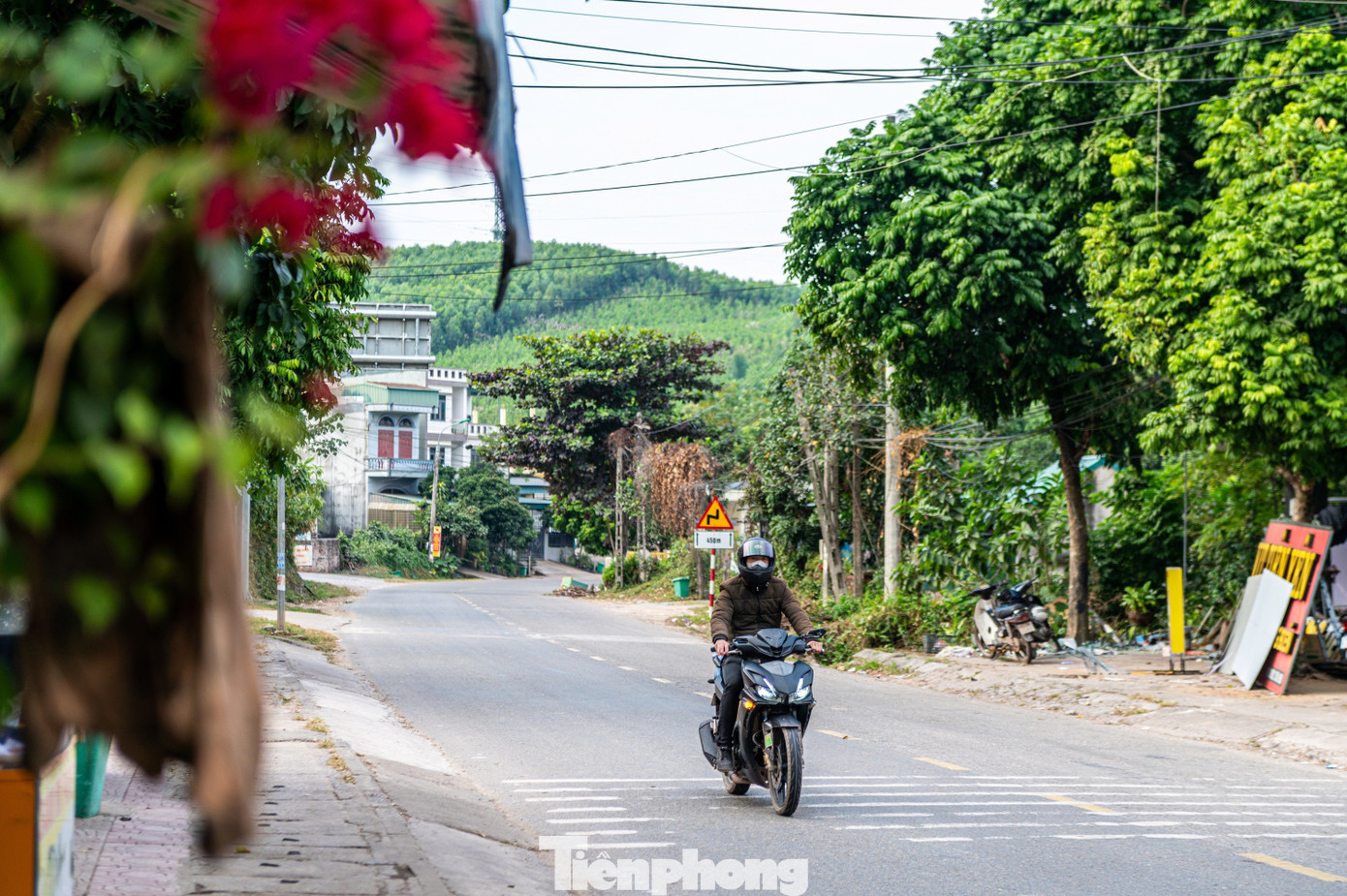 Cận cảnh Quốc lộ 4B nối Quảng Ninh - Lạng Sơn trước ngày mở rộng - Ảnh 2