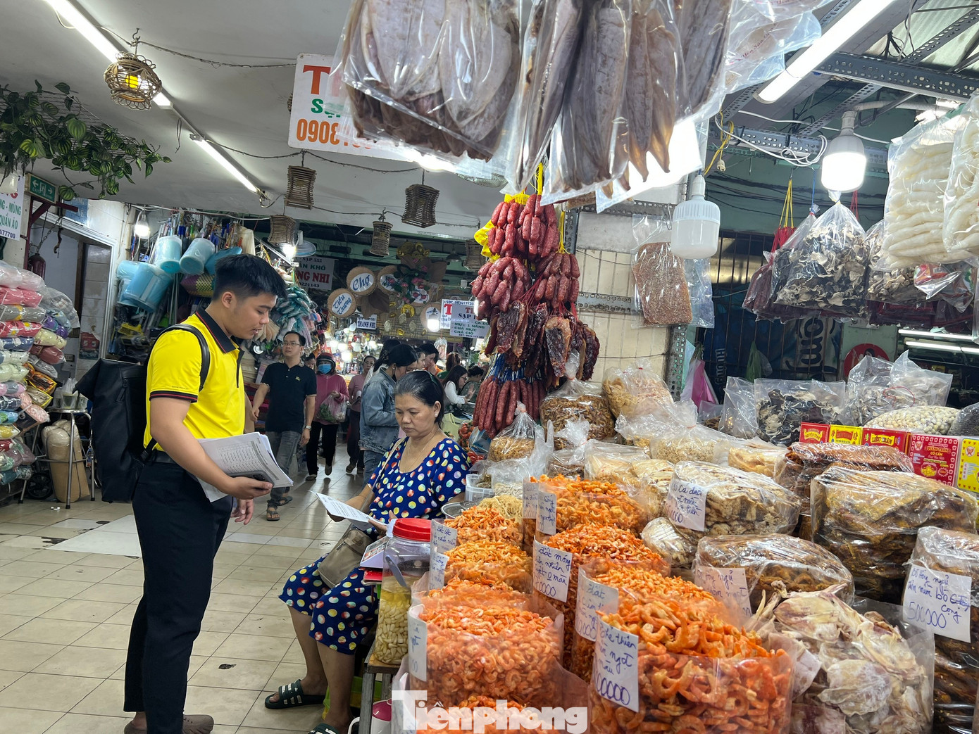 Tiểu thương ‘tròn mắt’ kê khai thuế bằng… giọng nói - Ảnh 12