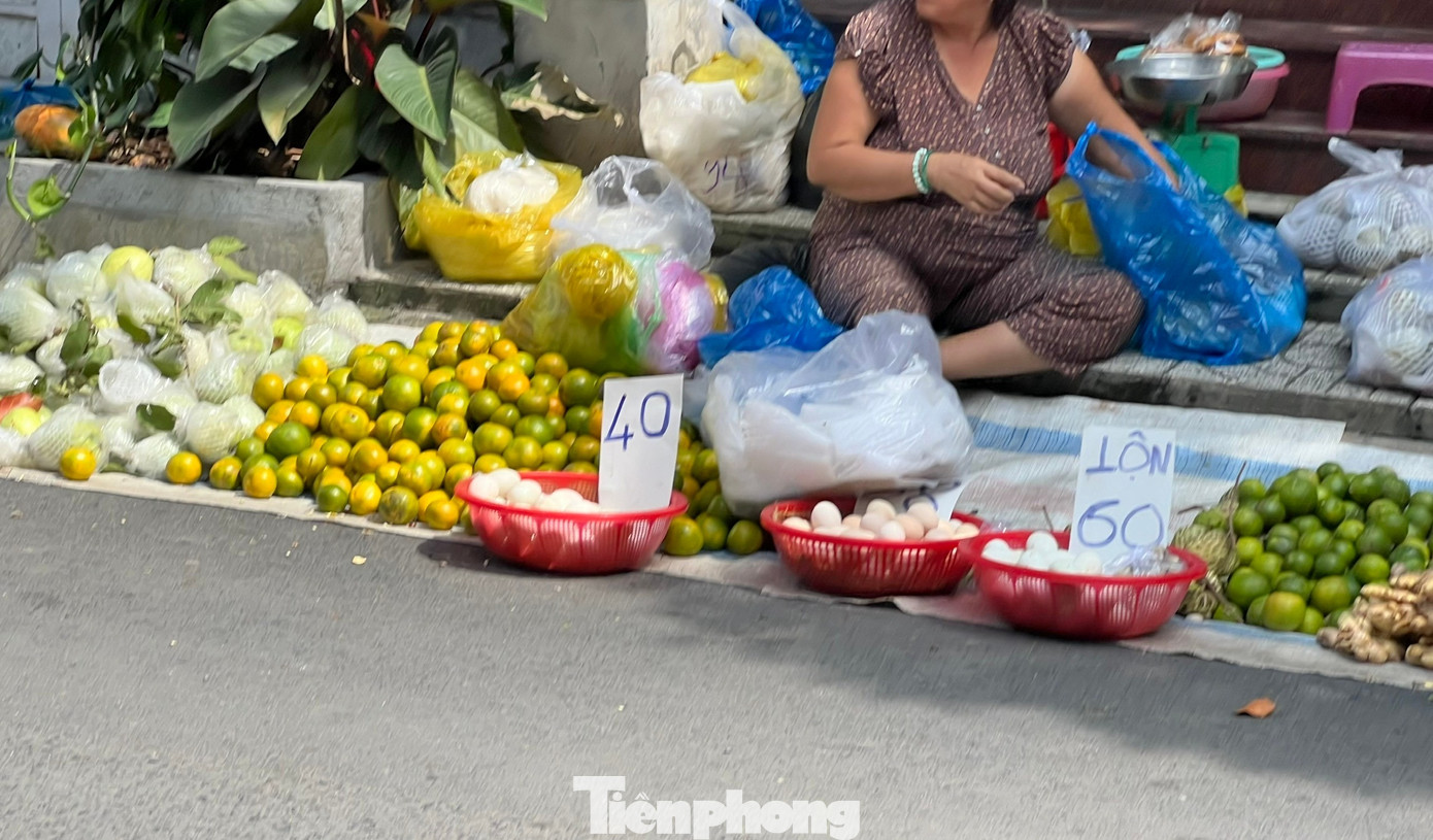 Giá trứng tăng mạnh, thịt heo... 'nhấp nhổm' - Ảnh 2