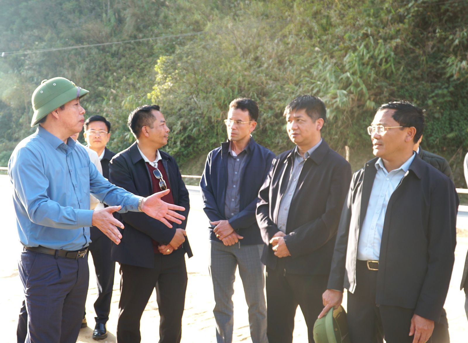 8 ngày nữa, khởi công hầm đường bộ qua đèo dài nhất Việt Nam, rút ngắn thời gian di chuyển từ 2 tiếng xuống 11 phút - Ảnh 1