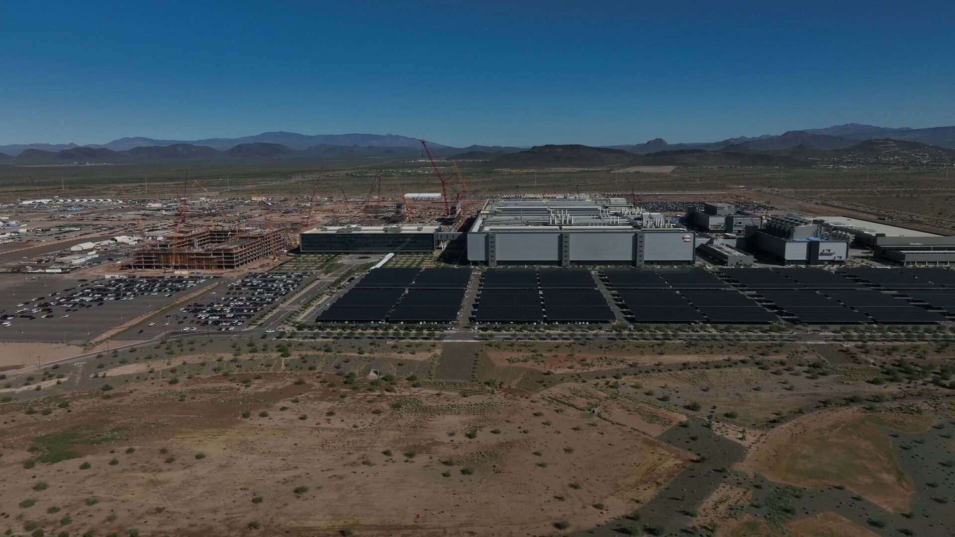 Dự án 165 tỷ USD của TSMC tại Mỹ gặp khó vì 18.000 quy tắc hành chính, tốn 35 triệu USD chỉ vì thủ tục giấy tờ - Ảnh 5