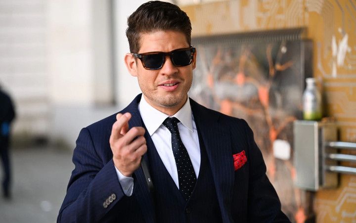 Giám đốc công ty linh kiện bán phụ tùng giả cho động cơ máy bay Airbus, Boeing - Ảnh 1