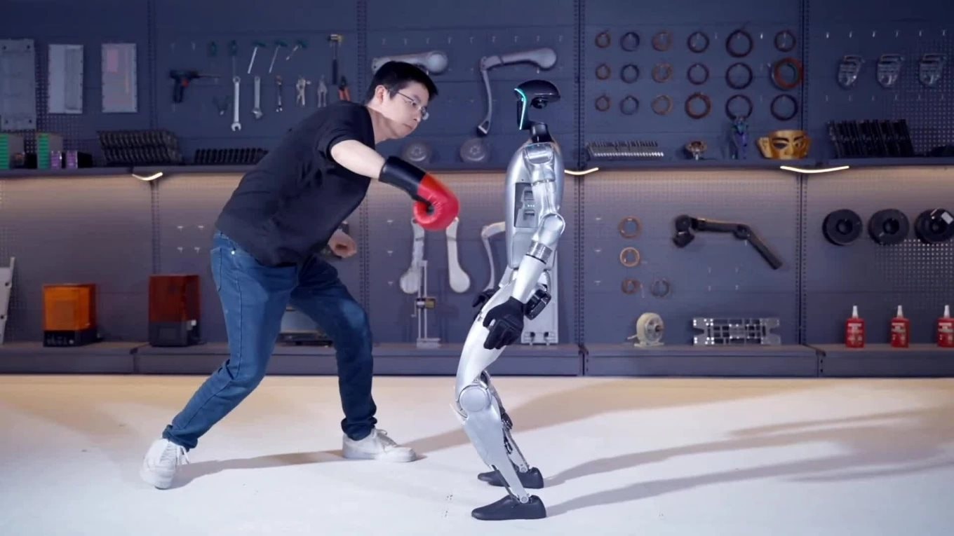 Bỏ xa Mỹ, một công ty Trung Quốc đã ra mắt công nghệ cho phép con người điều khiển robot bằng smartphone - Ảnh 2