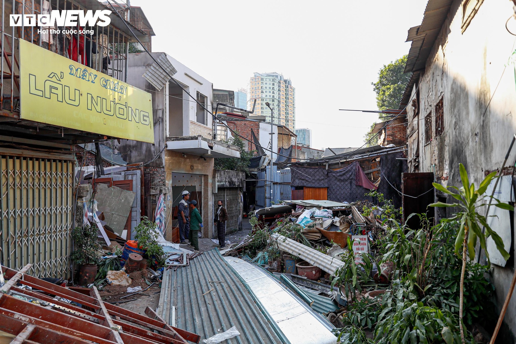 Toàn cảnh khu vực giải phóng mặt bằng tuyến đường ‘đắt nhất hành tinh’ ở Hà Nội - Ảnh 13