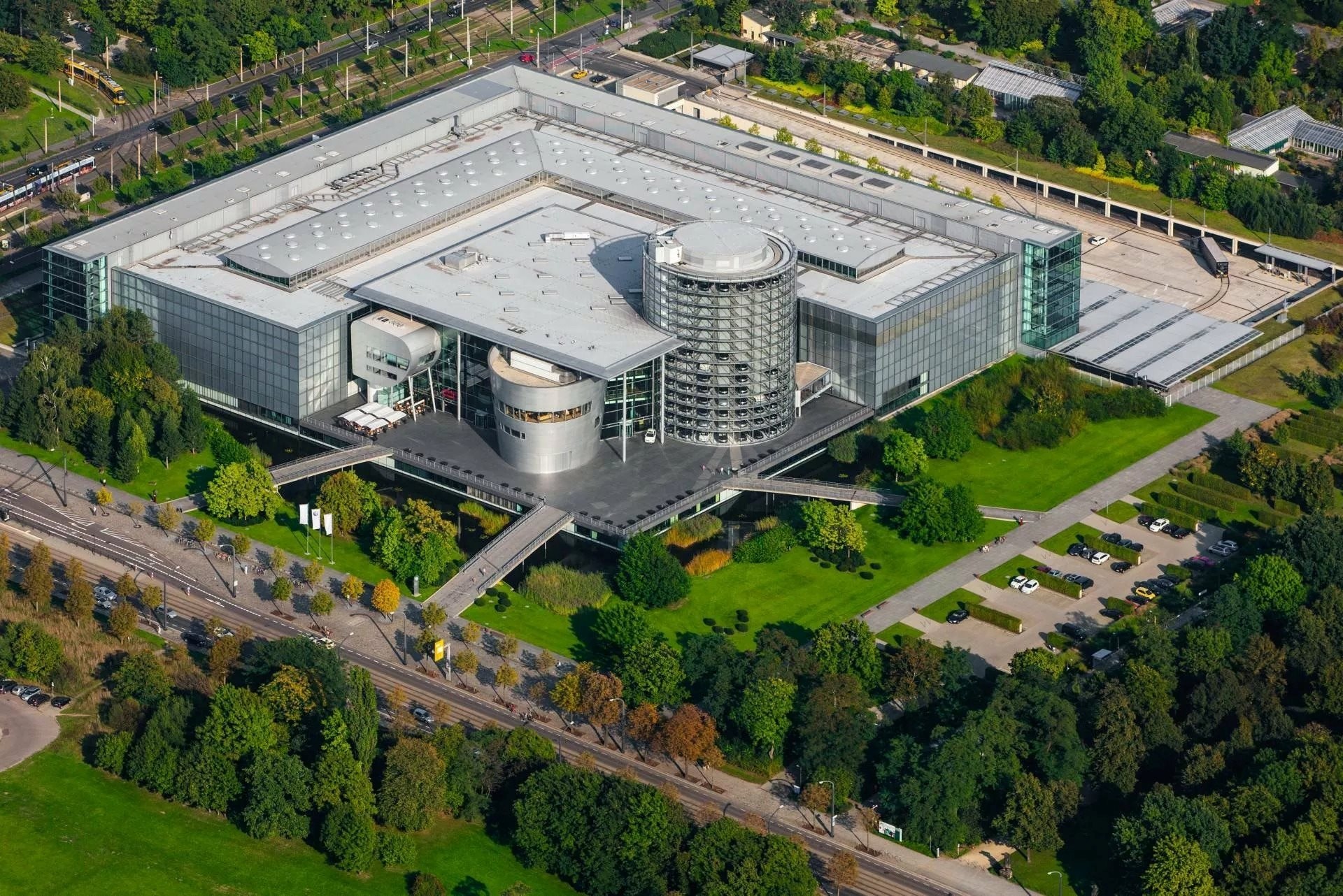 Một công ty trả gần 1 tỷ chỉ để công nhân chuyển chỗ làm – Tưởng ‘sộp’ lắm rồi nhưng nhân viên vẫn phản đối dữ dội - Ảnh 1