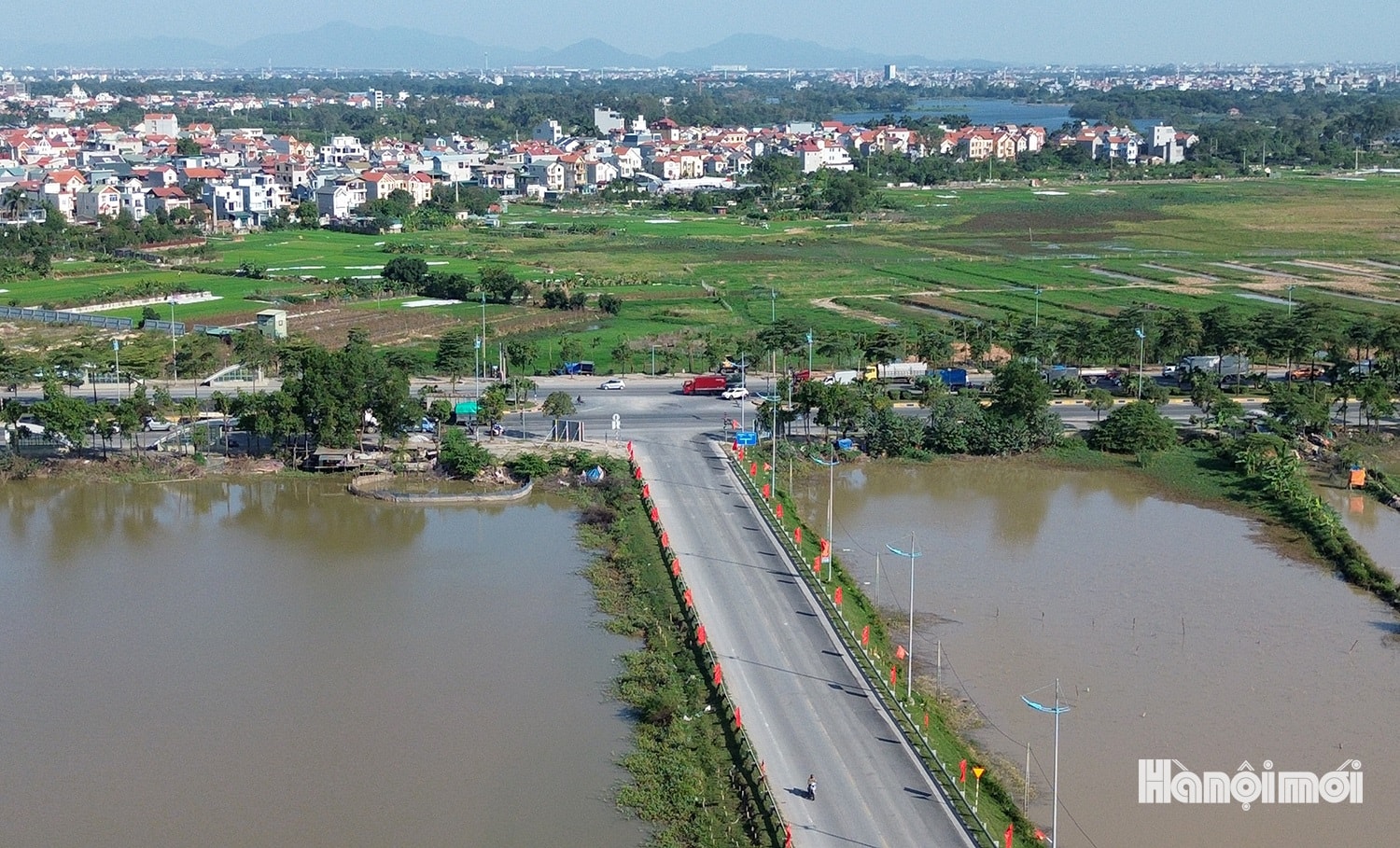 Toàn cảnh khu vực sẽ xây hầm qua sông Hồng gần 22 nghìn tỷ đồng - Ảnh 10