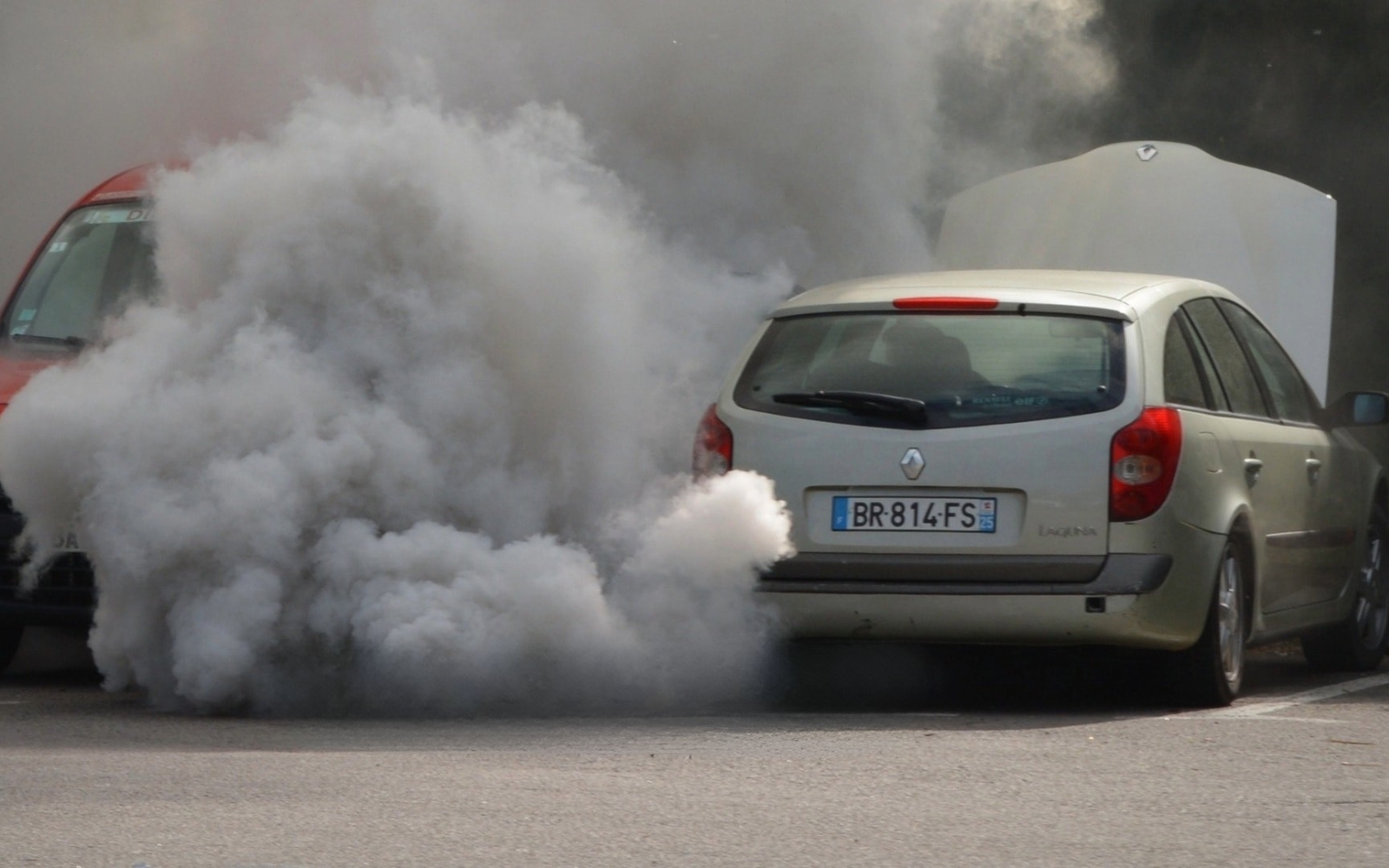 Châu Âu bất ngờ quay xe hủy lệnh cấm xe xăng dầu từ năm 2035: Ford, Volkswagen 'ăn mừng' nhưng chuyên gia cảnh báo chỉ là 'chiến thắng trong bi kịch' - Ảnh 1