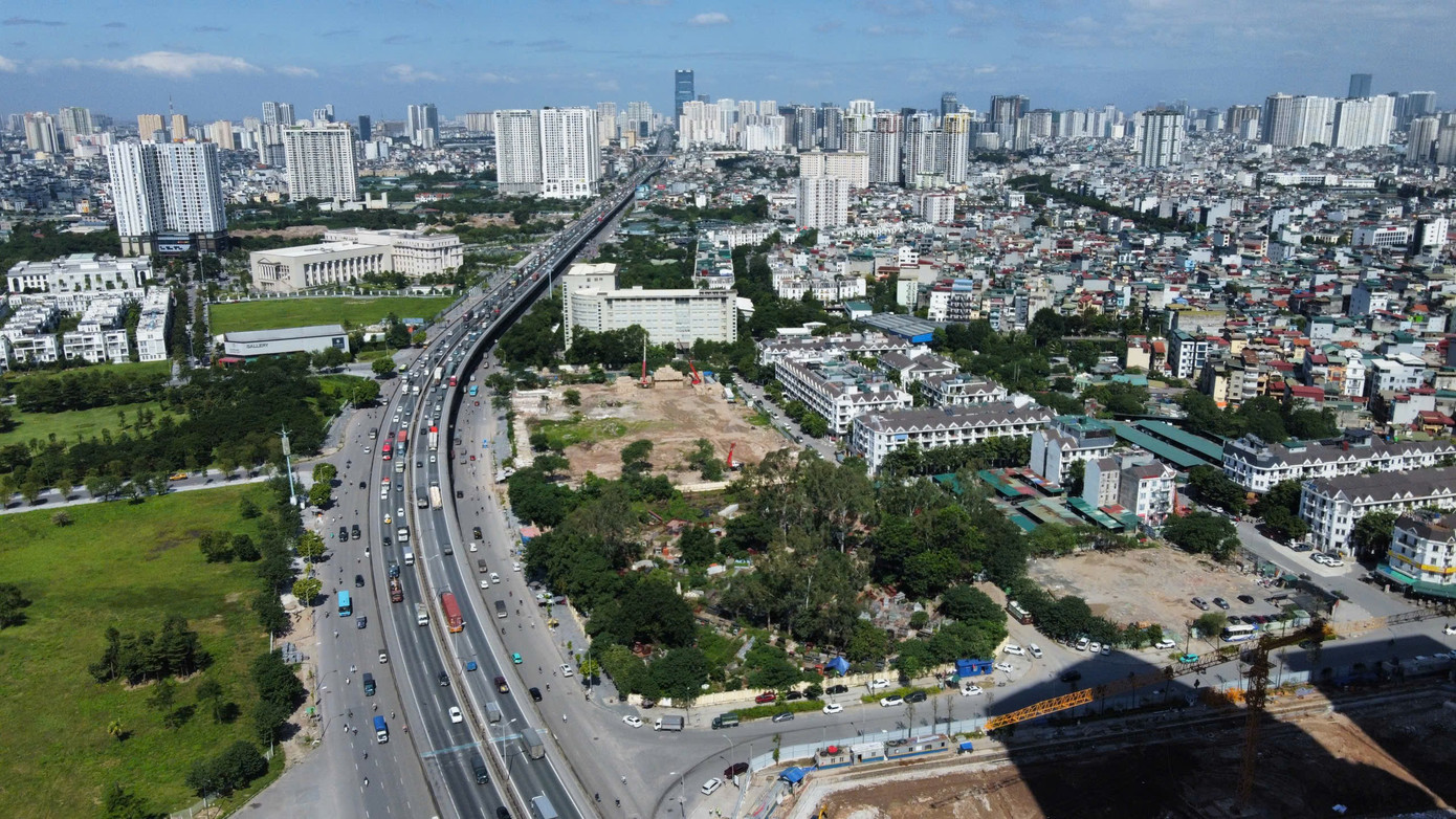 Có hiện tượng găm hàng, đầu cơ đẩy giá nhà ở leo thang - Ảnh 1