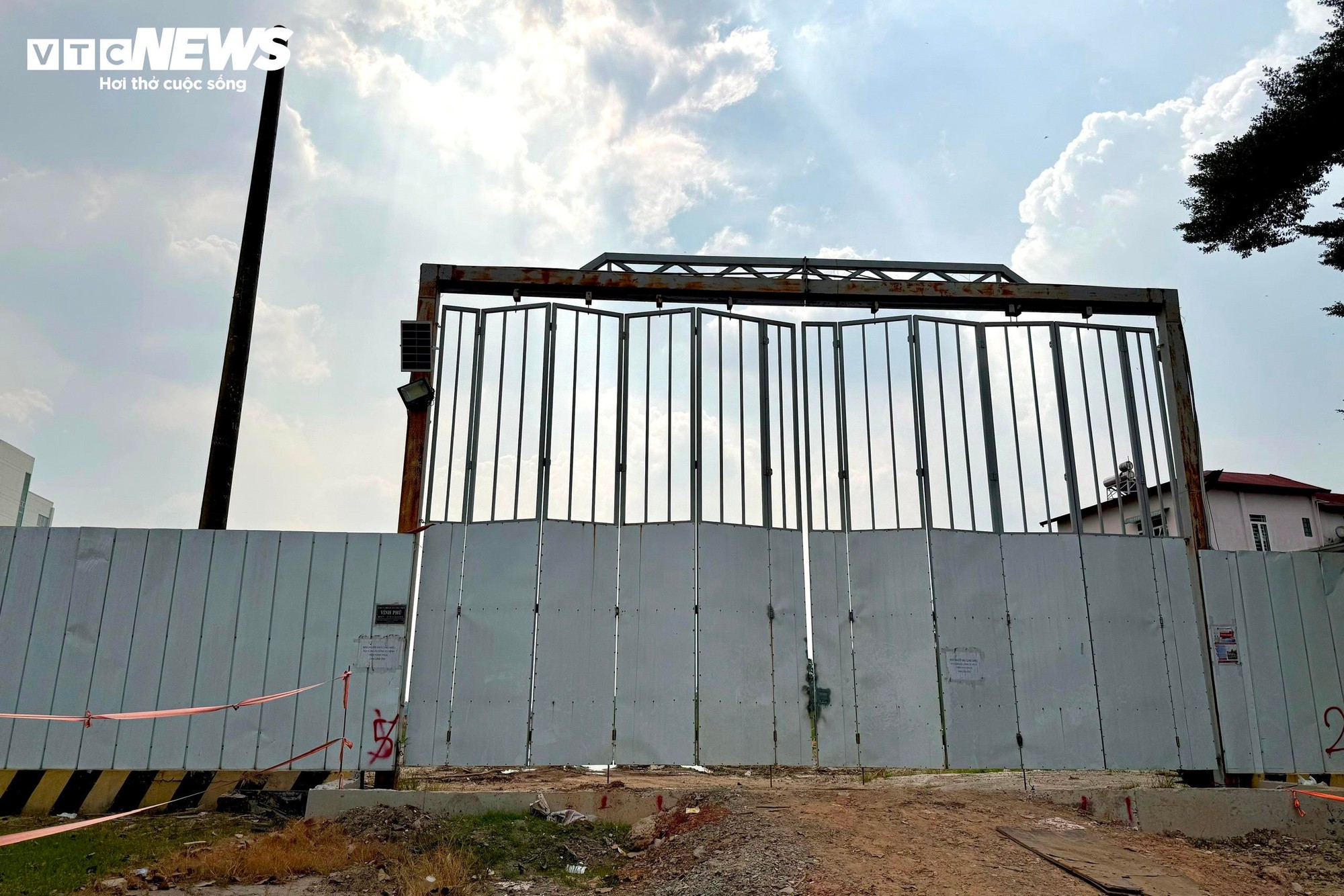 Một trục đường gần 4km ở TP.HCM 'gánh' 9 dự án chung cư - Ảnh 9