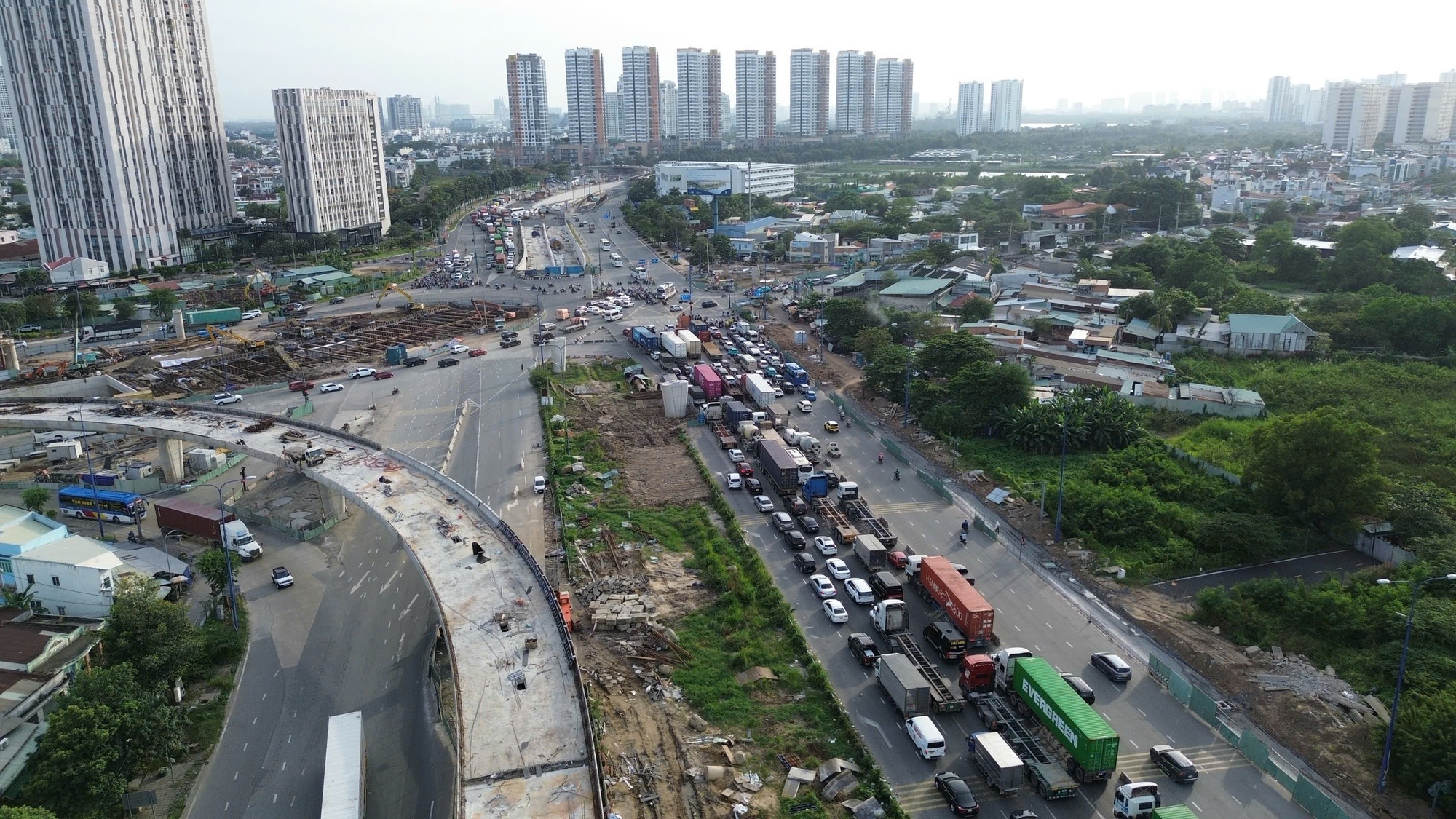Hình ảnh công trường nút giao An Phú những ngày cuối năm - Ảnh 15