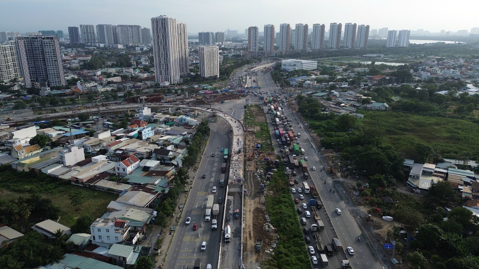 Hình ảnh công trường nút giao An Phú những ngày cuối năm - Ảnh 14