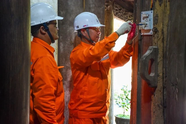 EVNHANOI triển khai tháng Tri ân khách hàng - Ảnh 1