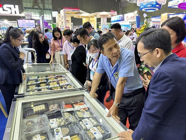 Xuất nhập khẩu lập kỷ lục 920 tỉ USD - Ảnh 2