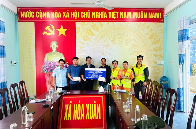 EVNGENCO3 hỗ trợ hơn 7 tỉ đồng cho miền Trung, Tây nguyên sau bão lũ - Ảnh 14