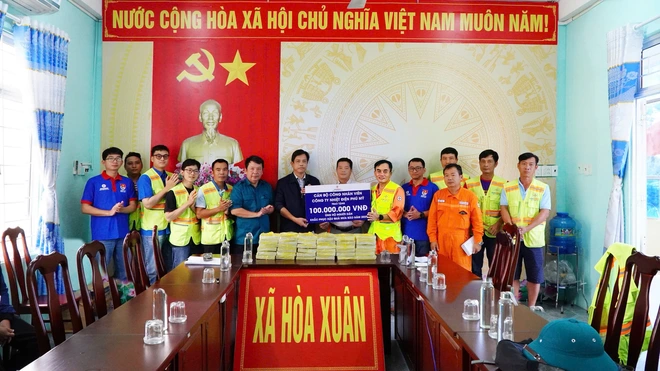 EVNGENCO3 hỗ trợ hơn 7 tỉ đồng cho miền Trung, Tây nguyên sau bão lũ - Ảnh 16