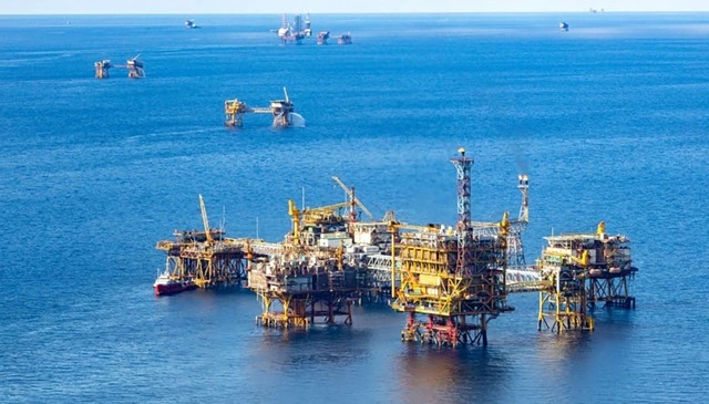 Petrovietnam 'chốt' 29 ngày tăng tốc vượt doanh thu lợi nhuận 2025 - Ảnh 2