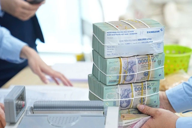 Người dân ven hồ Gươm nhận ‘bao tải tiền’ đền bù đất làm quảng trường phía đông - Ảnh 2