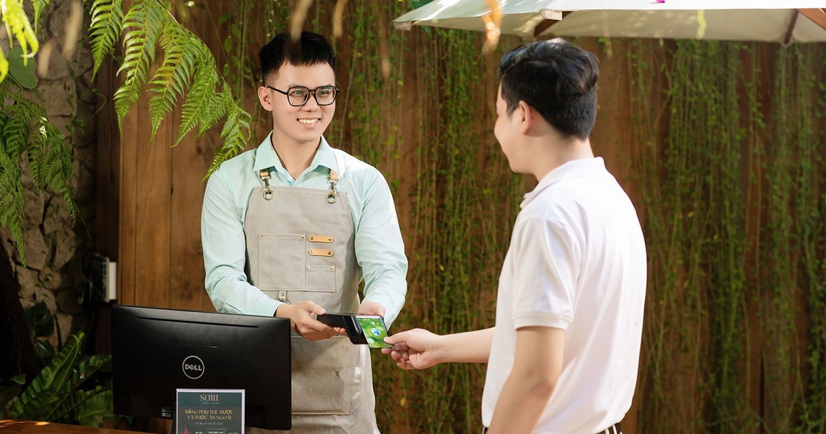 Gói Tài chính Xanh Sacombank vào Top 10 Sản phẩm - Dịch vụ Xanh & Bền vững