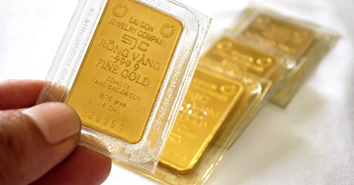 Công ty SJC tạm ngưng giao dịch vàng miếng và nhẫn