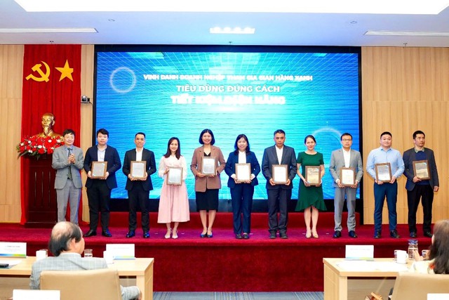 Philips của Signify 4 năm liền đạt giải Hiệu suất Năng lượng cao nhất - Ảnh 3