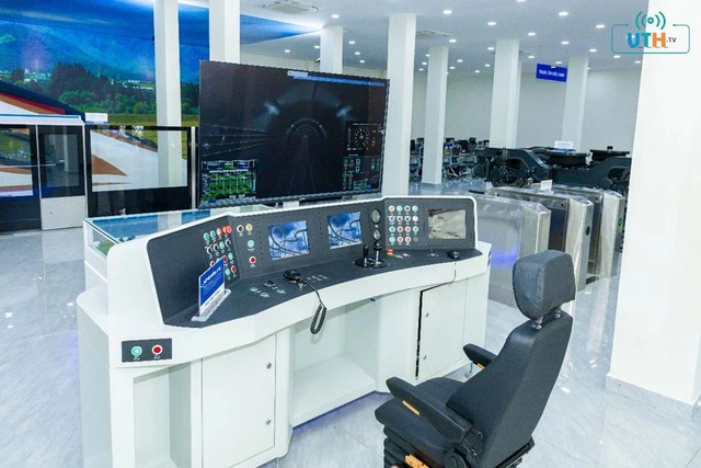 UTH chuẩn bị vận hành Phòng mô phỏng điều khiển, khai thác đường sắt tốc độ cao - Ảnh 3