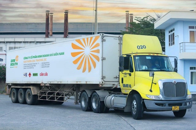 Hàng trăm doanh nghiệp và xe buýt TP.HCM dùng khí thiên nhiên có thể... ngừng hoạt động? - Ảnh 1