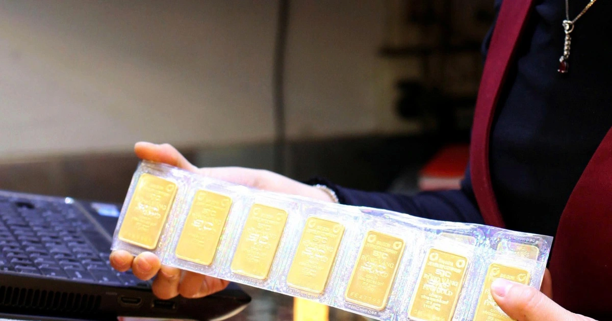 Giá vàng hôm nay 23.12.2025: Vàng tăng lên mức cao kỷ lục