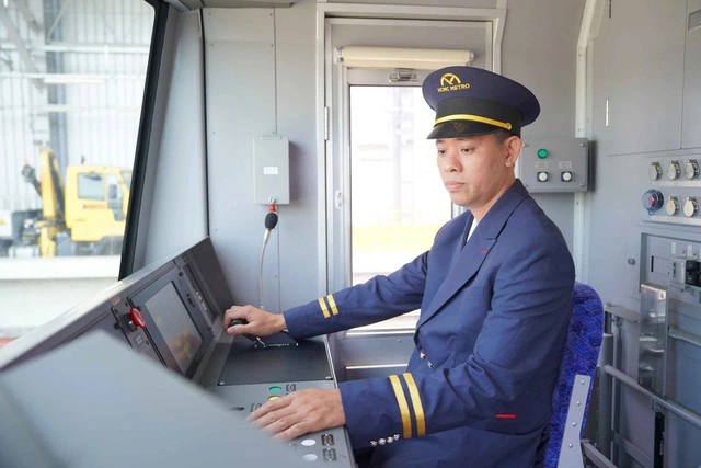 TP.HCM rốt ráo 'chạy' nhân sự cho metro - Ảnh 1