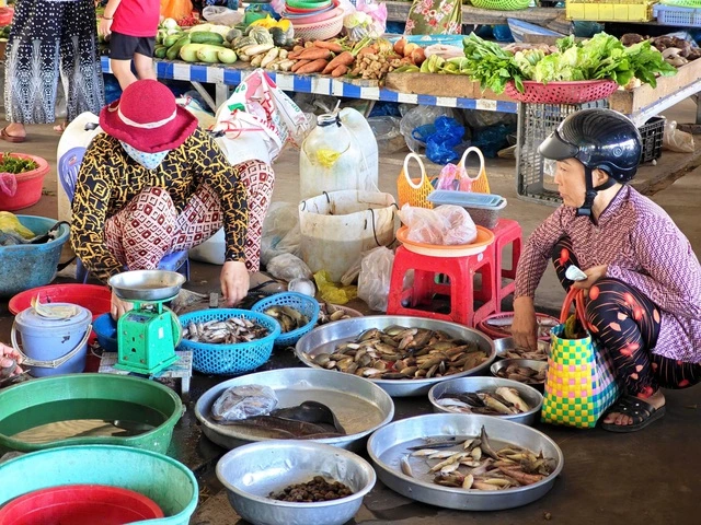 Hộ kinh doanh lại bối rối với hóa đơn - Ảnh 1