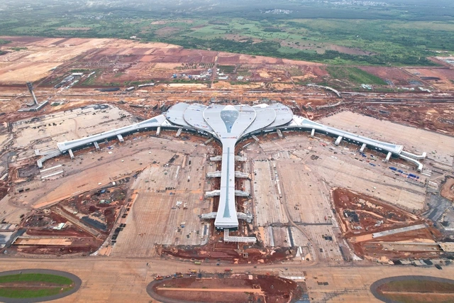 Người dân TP.HCM đến sân bay Long Thành bằng đường nào? - Ảnh 2