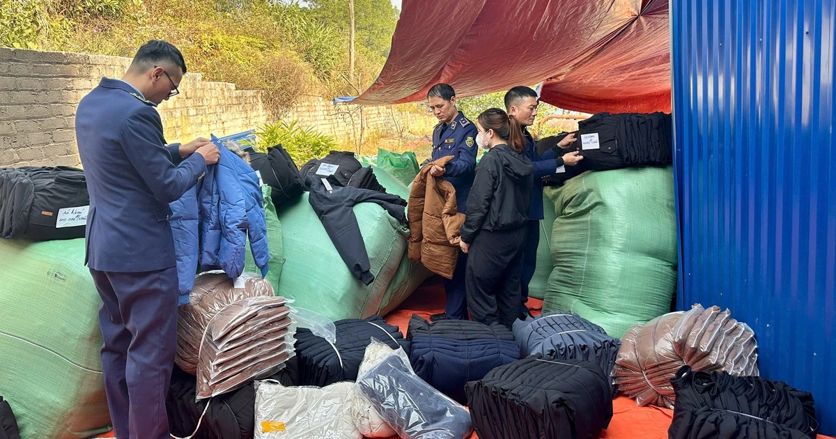 Khai tử 2.000 website, gỡ bỏ 43.000 thông tin vi phạm trên thương mại điện tử