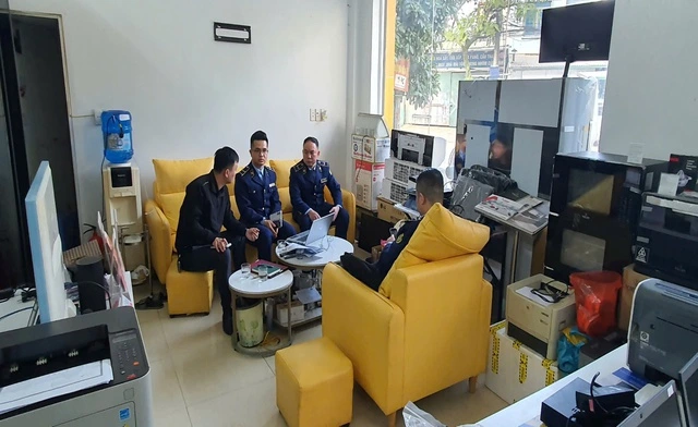 Bị phạt 30 triệu khi bán hàng online không thông báo website thương mại điện tử - Ảnh 1