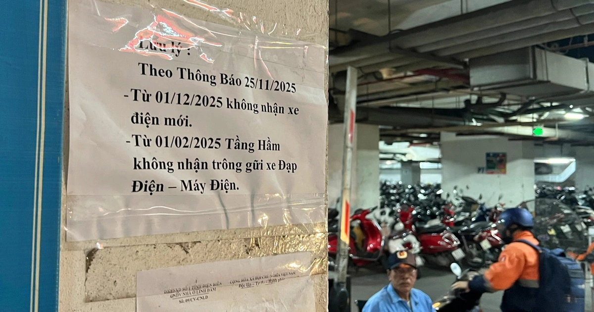 Chuyển đổi xanh nhưng xe điện vào tới chung cư lại bị kỳ thị?