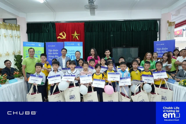 'Chubb Life - Vì Tương Lai Em' đồng hành cùng trẻ em khó khăn, vùng bão lũ - Ảnh 4