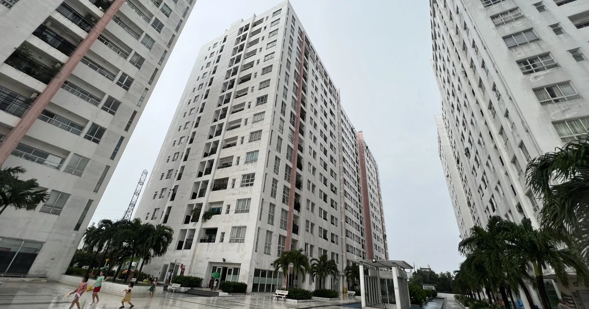 Chủ tịch UBND TP.HCM chỉ đạo xử lý các vướng mắc trong quản lý chung cư