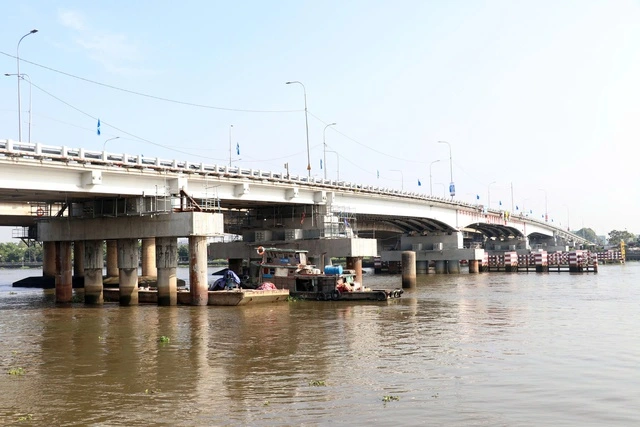 Cầu Bình Phước 1 hoàn thành nâng tĩnh không hơn 1m - Ảnh 2