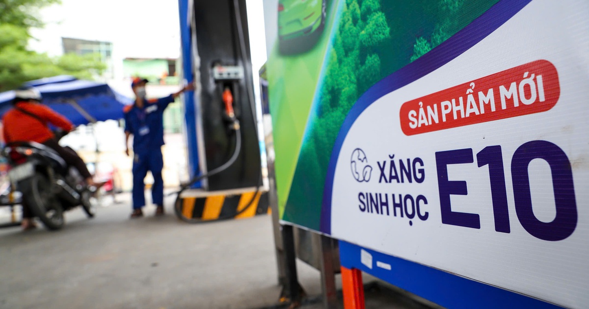 Bỏ lộ trình phối trộn cũ, bắt buộc dùng xăng E10 từ ngày 1.6.2026