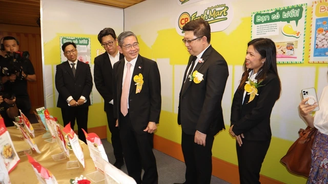 C.P. Việt Nam xuất khẩu lô thịt gà chế biến đầu tiên sang Singapore - Ảnh 1