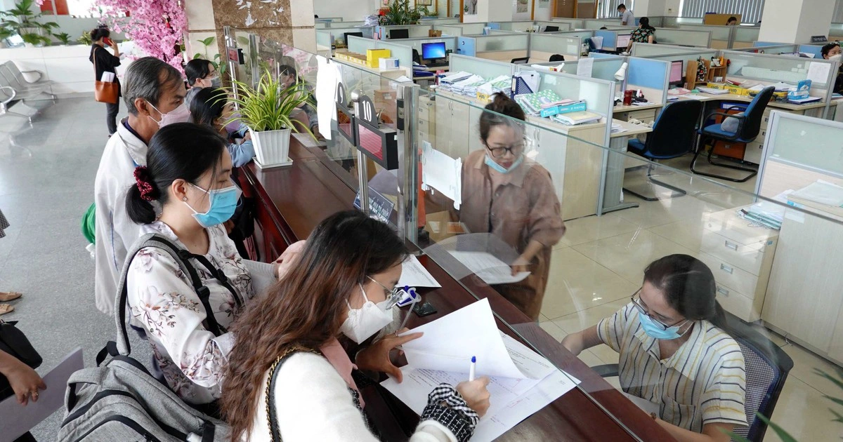 Người làm công ăn lương được giảm thuế bao nhiêu?