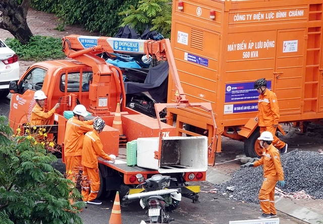 Siết chặt việc thu tiền điện tại nhà thuê, trọ - Ảnh 1