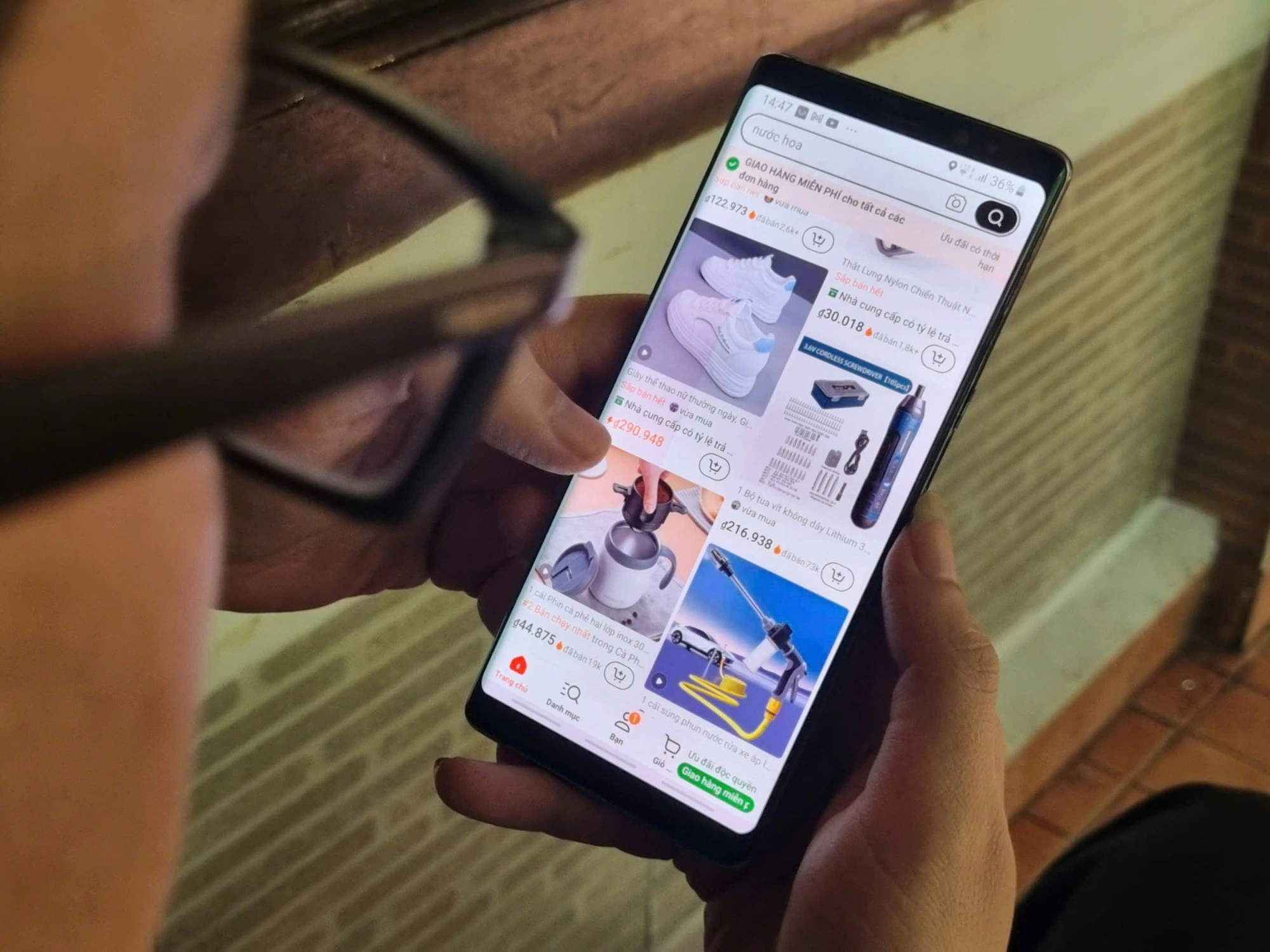 Cuối năm, cảnh giác tội phạm mạng dòm ngó tài khoản ngân hàng - Ảnh 1