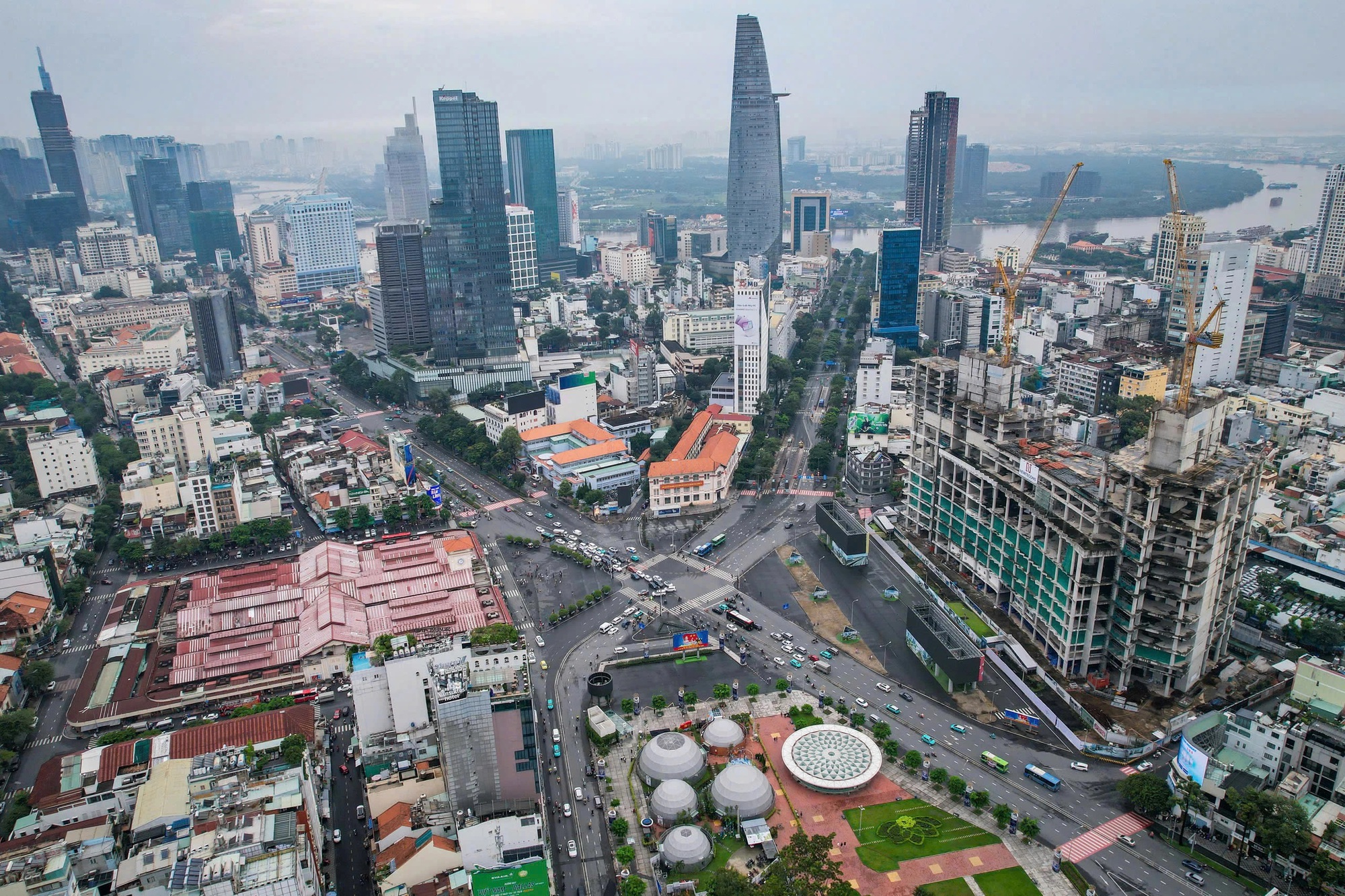 Trung tâm tài chính quốc tế Việt Nam hút vốn ngoại - Ảnh 1